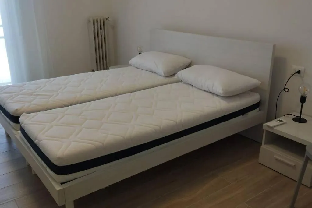 Apartment Casa Guerrina Grazioso Appartamento Bologna